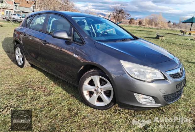 Opel Astra J 1.4
