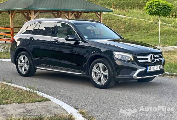 Mercedes Benz GLC 220 4 matic																											2016. godište
