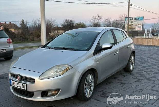 Fiat Bravo 1.6 MJet 120KS 2012, 174.000km, Euro 5 – veliki servis, registrovan do 09/2026, Kraljevo