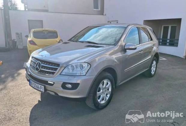 Mercedes Benz ML 320 CDI 3.0 V6 2007, automatik, 4x4, Beograd