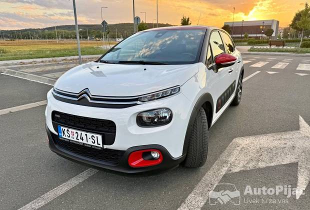 Citroen C3 1.2 PureTech Shine																											2017. godište