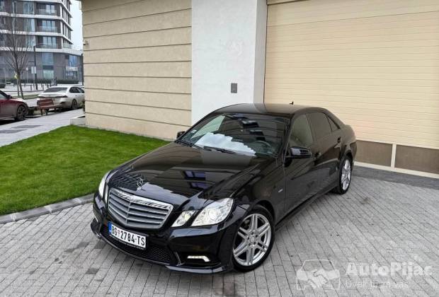 Mercedes Benz E 200 AMG kao N O V																											2010. godište