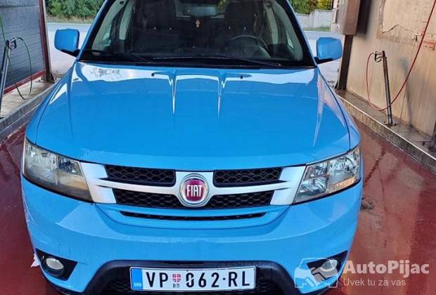 Fiat Freemont 2,0 jtd																											2012. godište