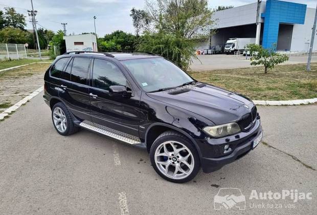 BMW X5 																											2004. godište