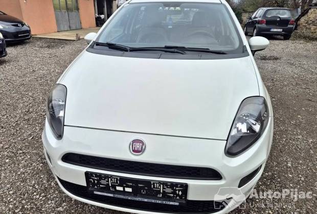 Fiat Grande Punto 1.2 benzin 2012, hečbek, top stanje, na ime kupca