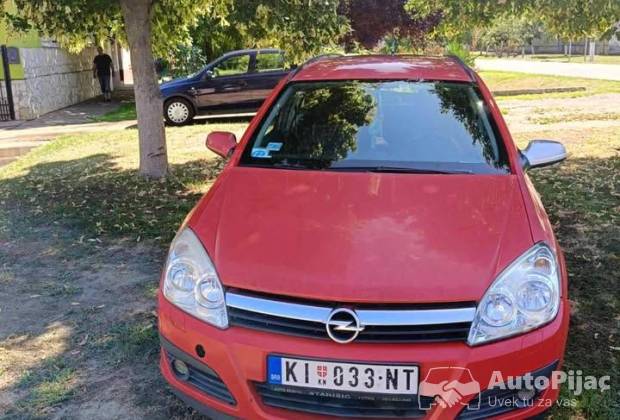 Opel Astra H 1.7 CDTI karavan 2005, veliki i mali servis, registrovana do 10/2026