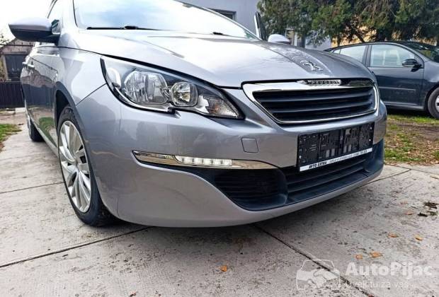 Peugeot 308 																											2014. godište