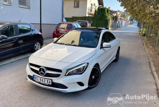 Mercedes Benz CLA 180 AMG LINE																											2016. godište