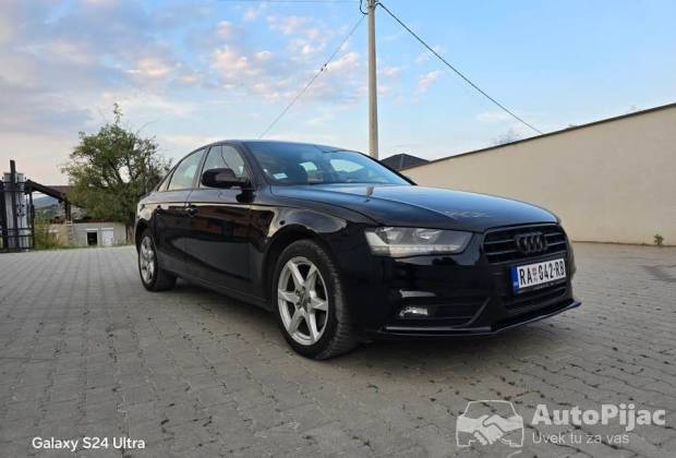 Audi A4 																											2012. godište